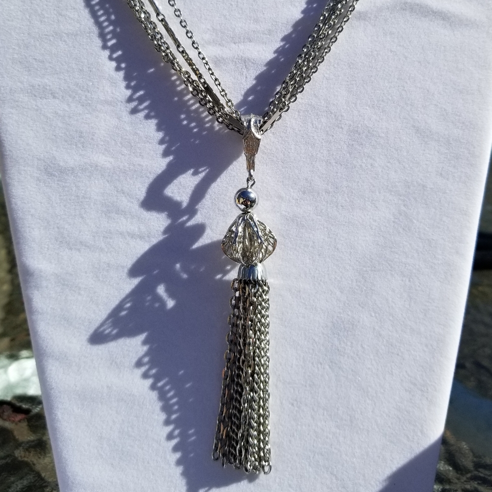 Vintage five strand tassel necklace unsigned